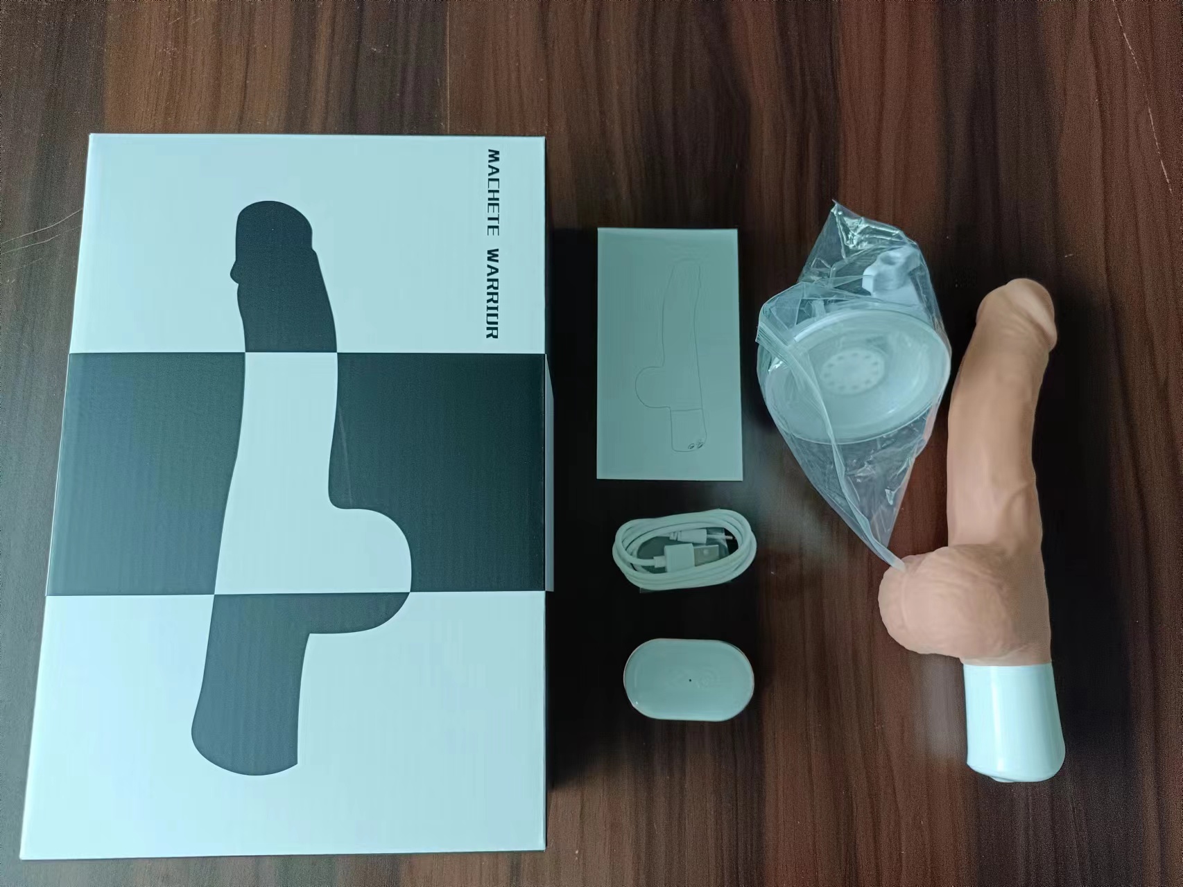 初辰弯刀战神伸缩炮机阳具标准版（自带吸盘+遥控）